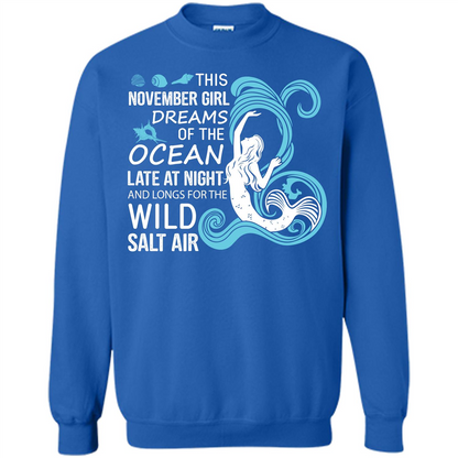 This November Girl Dreams Of The Ocean Late At Night T-shirt Royal