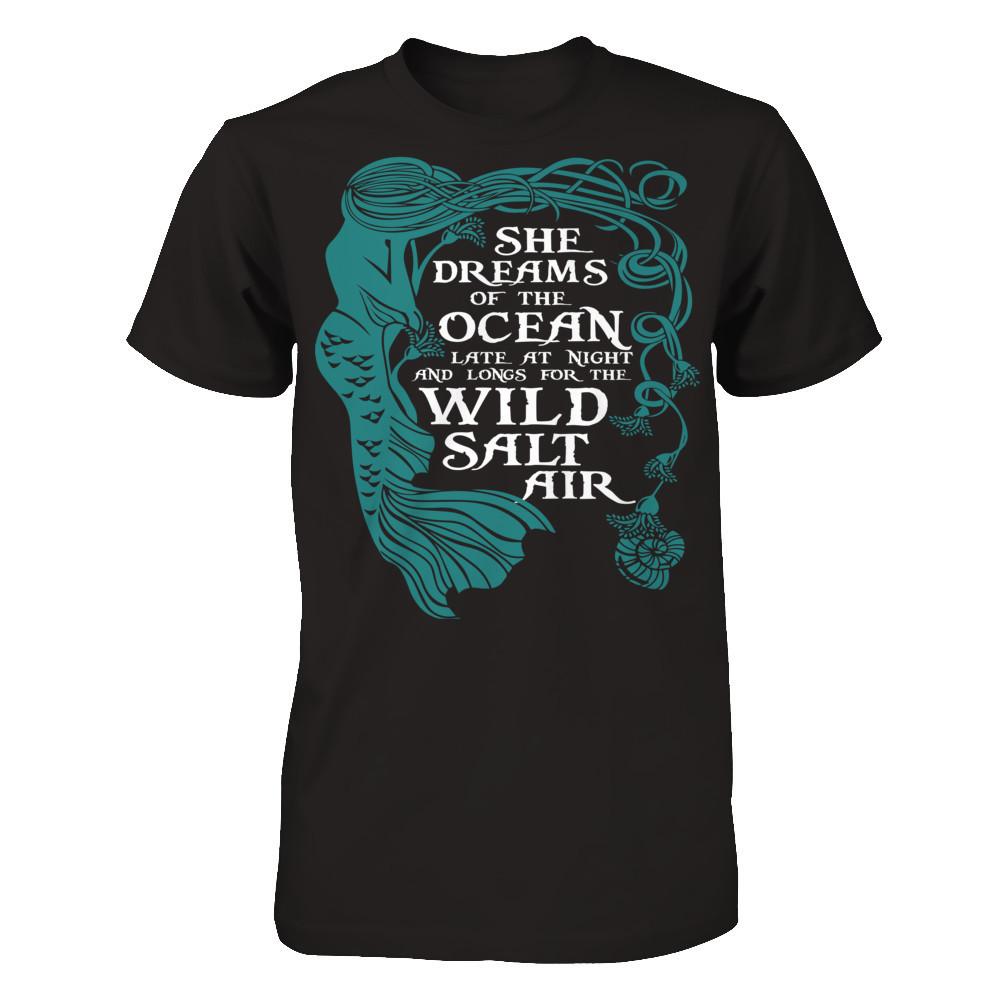 She Dreams Of The Ocean Late at Night And Longs For The Wild Salt Air Next Level - Unisex Fitted Tee Black