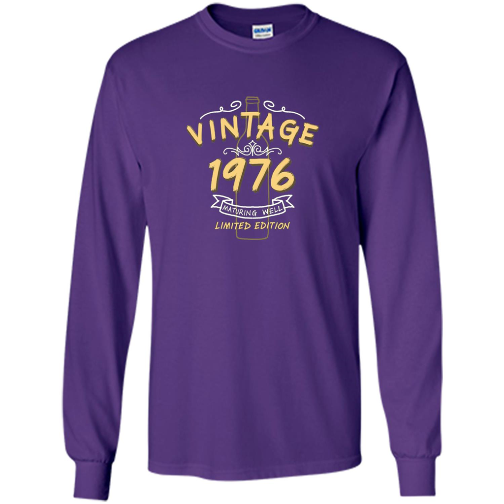 Birthday Gift T-shirt Vintage 1976 Limited Edition T-shirt Purple