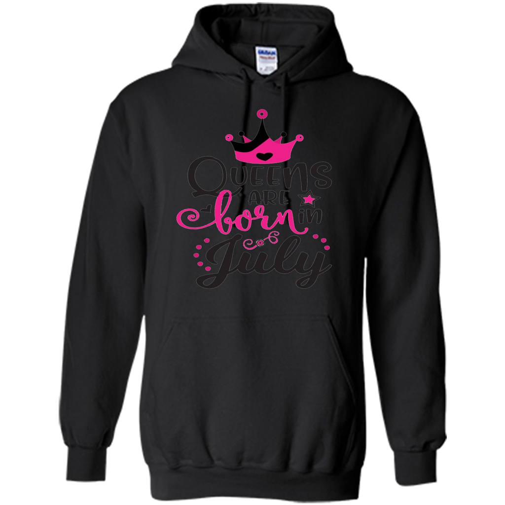 Queens Are Born in July T-shirt Black