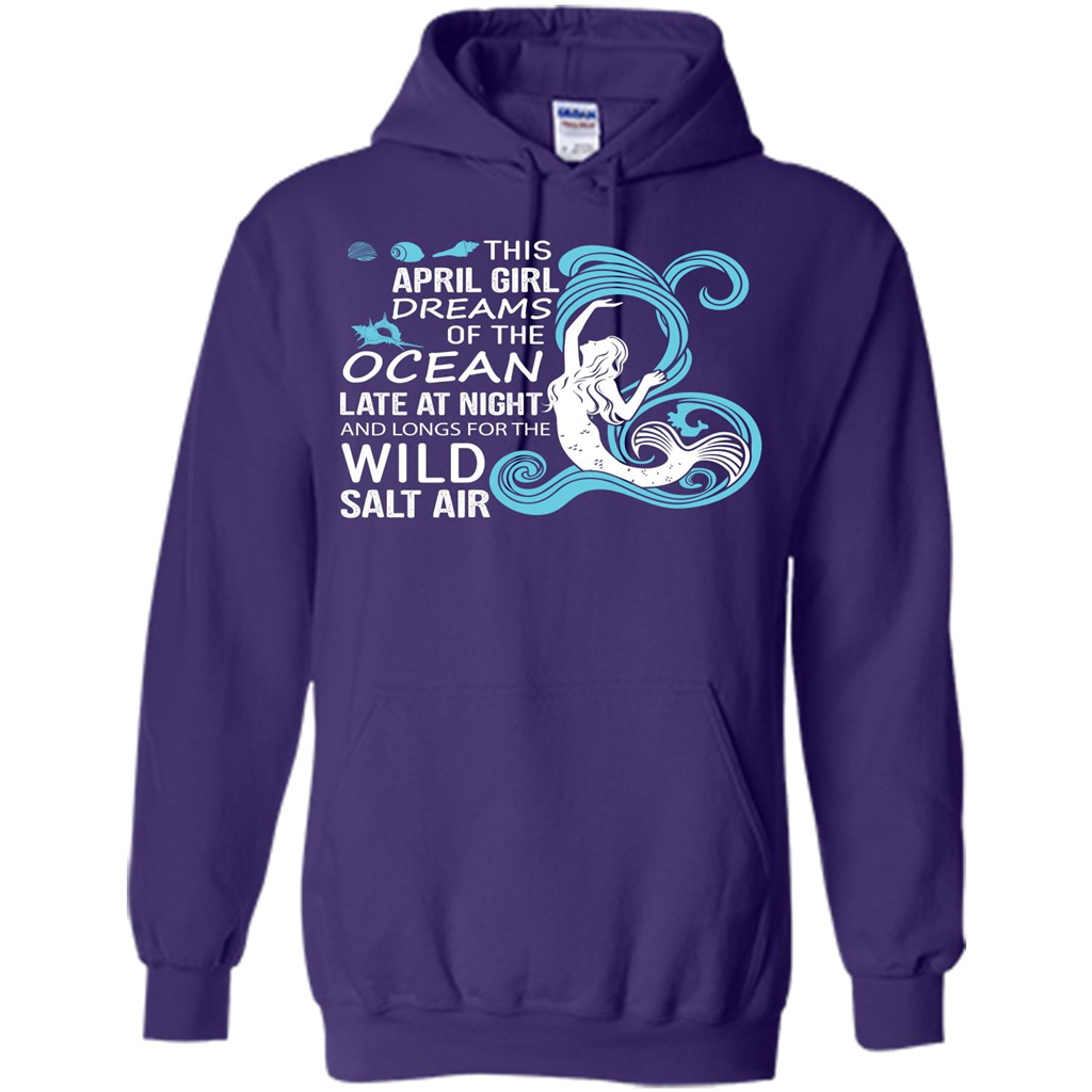 This April Girl Dreams Of The Ocean Late At Night T-shirt Purple
