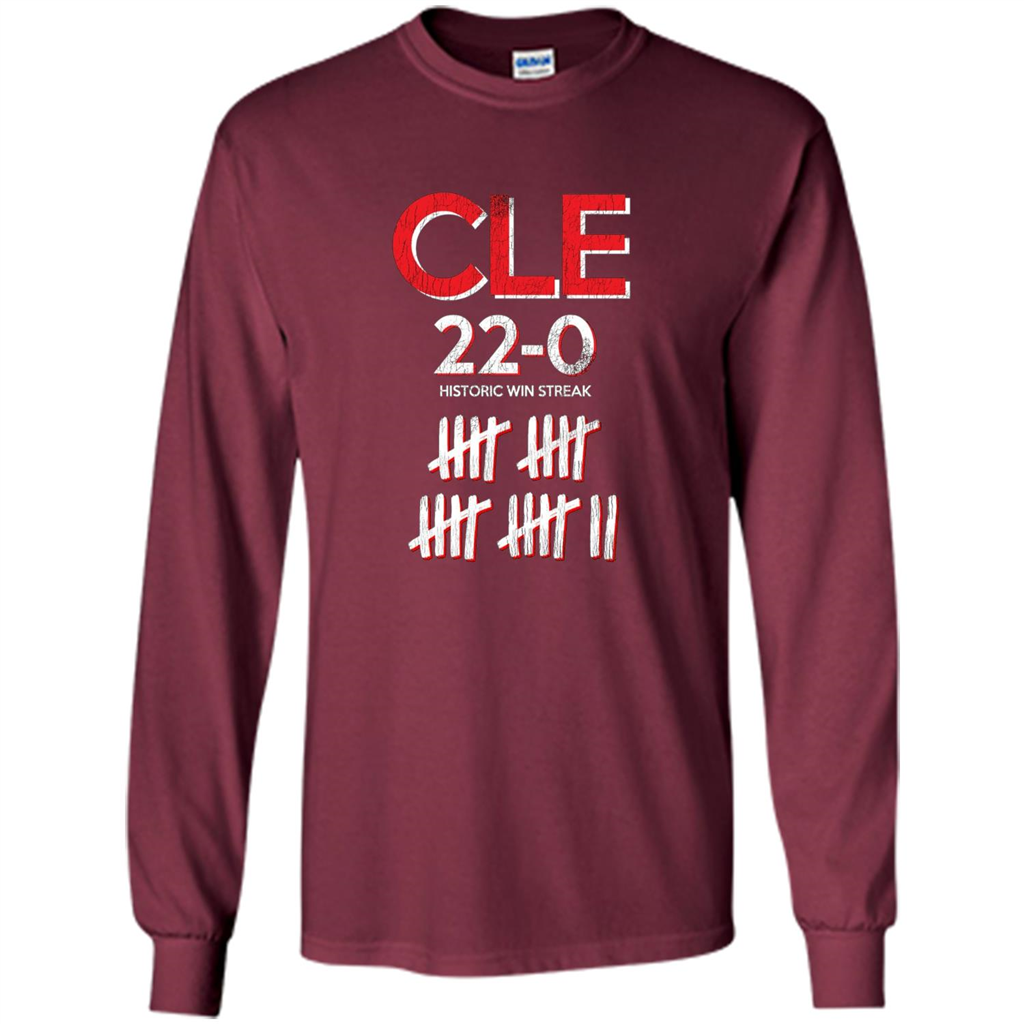 Baseball T-shirt Historic Win Streak 22-0 T-Shirt Maroon