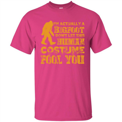 Halloween T-shirt Im Actually A Bigfoot Dont Let This Human Heliconia