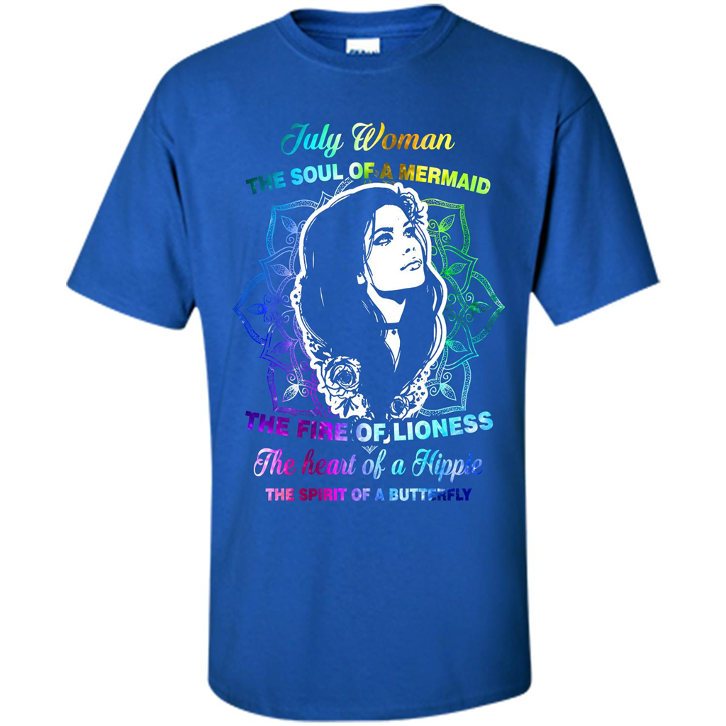 July Woman T-shirt The Heart Of A Hippie Royal