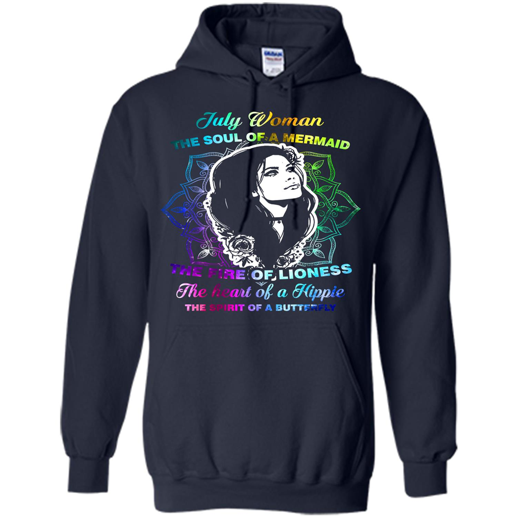 July Woman T-shirt The Heart Of A Hippie Navy