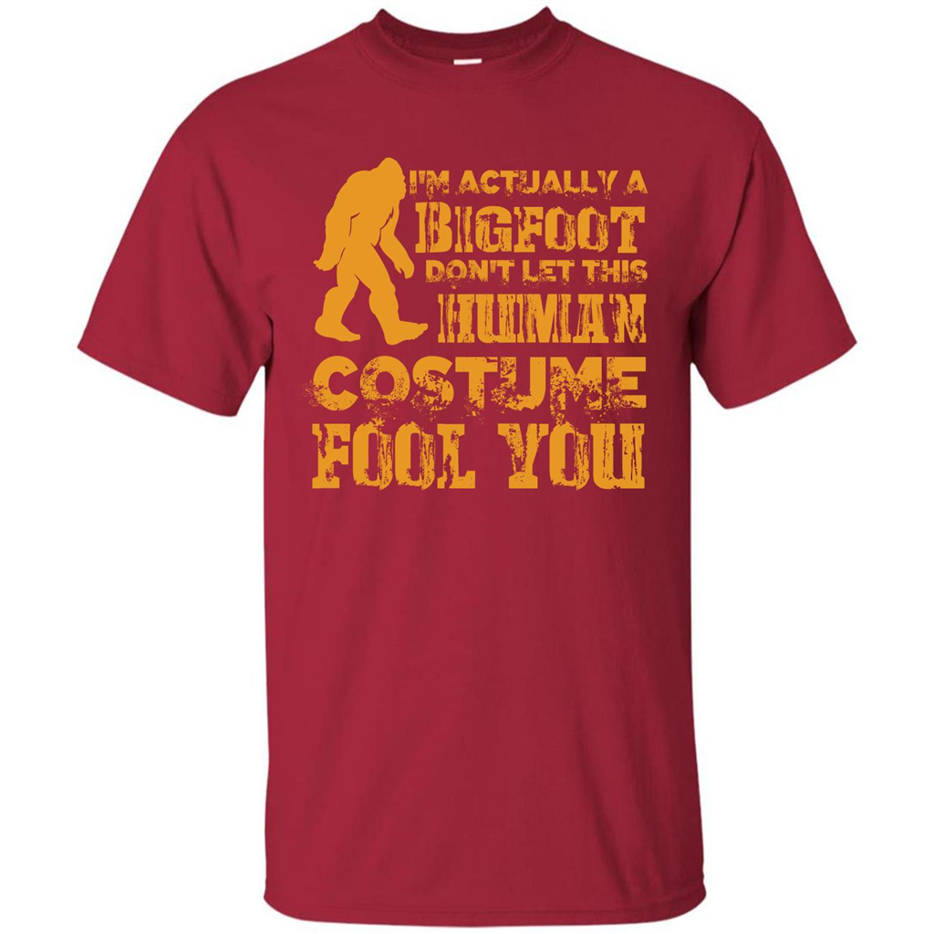 Halloween T-shirt Im Actually A Bigfoot Dont Let This Human Cardinal