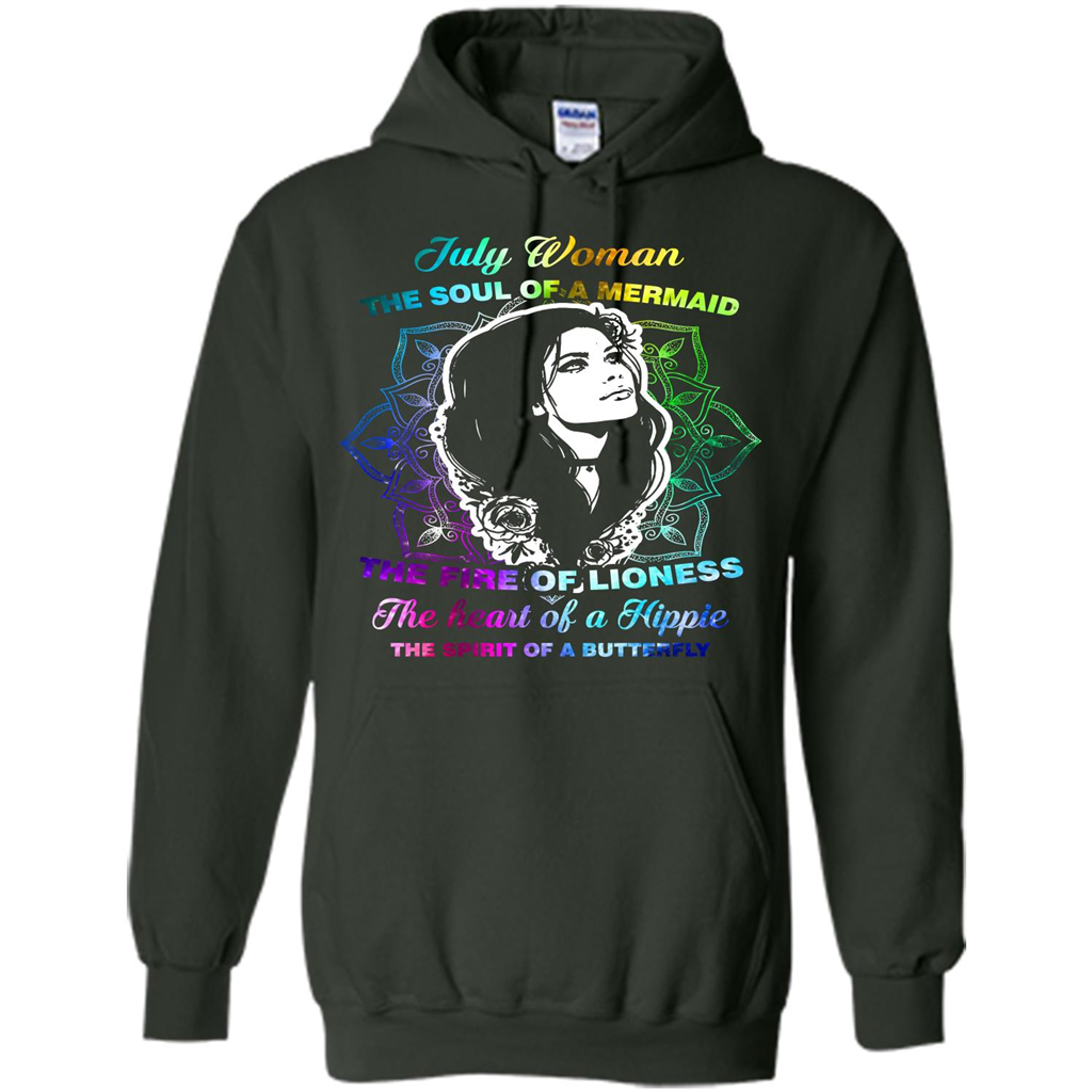 July Woman T-shirt The Heart Of A Hippie Forest Green