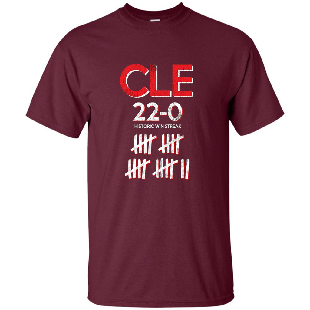 Baseball T-shirt Historic Win Streak 22-0 T-Shirt Maroon