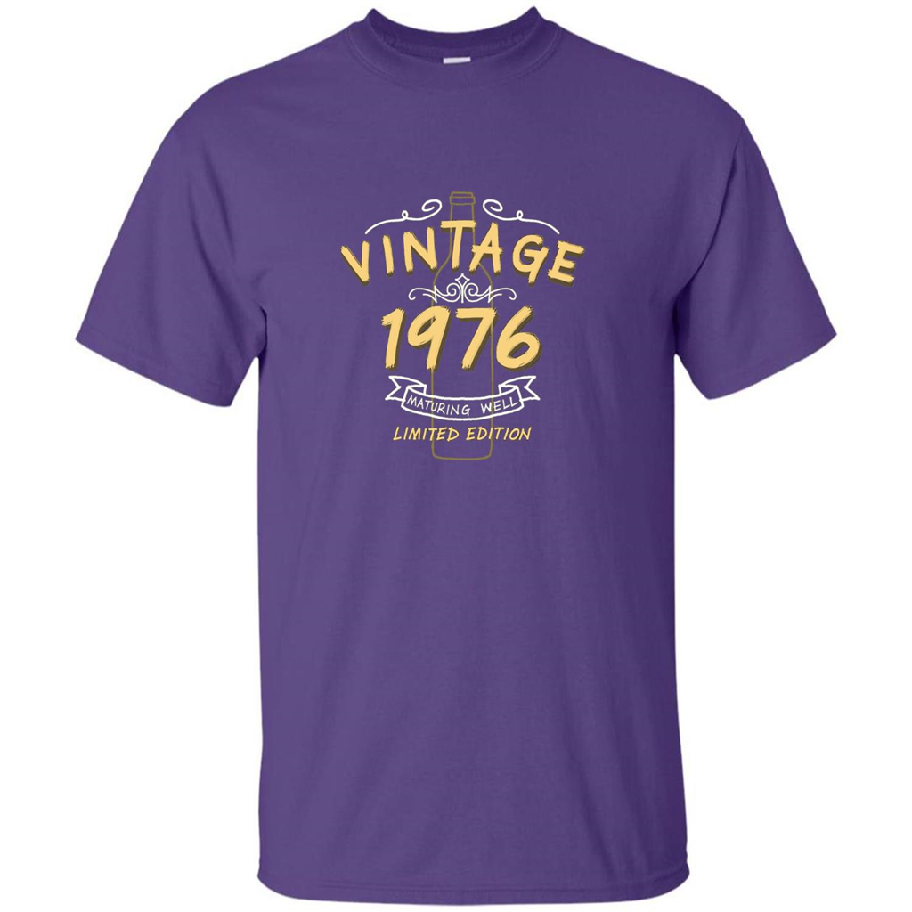 Birthday Gift T-shirt Vintage 1976 Limited Edition T-shirt Purple