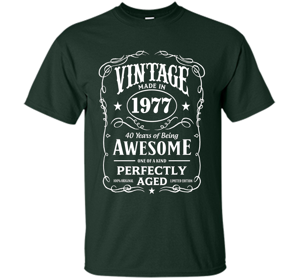 Vintage Made In 1977 Birthday Gift T-Shirt shirt Forest Green