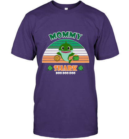 Irish Mommy Shark Saint Patricks Day Family Shirt T-Shirt Purple