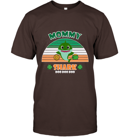 Irish Mommy Shark Saint Patricks Day Family Shirt T-Shirt Dark Chocolate