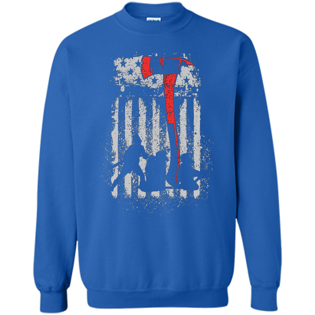 Firefighter With US Flag T-shirt Royal