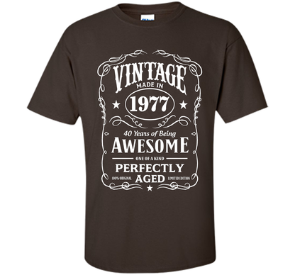 Vintage Made In 1977 Birthday Gift T-Shirt shirt Dark Chocolate