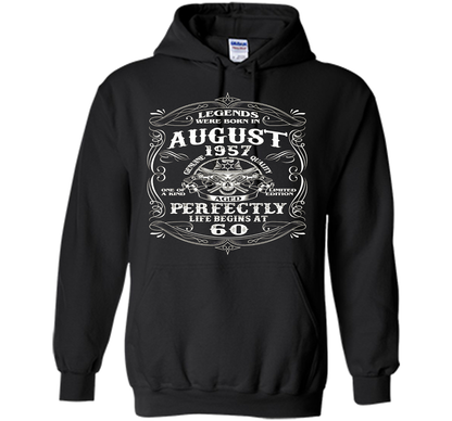 Legends Were Born In August 1957- Life begin at 60 T-shirt t-shirt Black